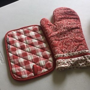 Pot Holder + Oven Mitt